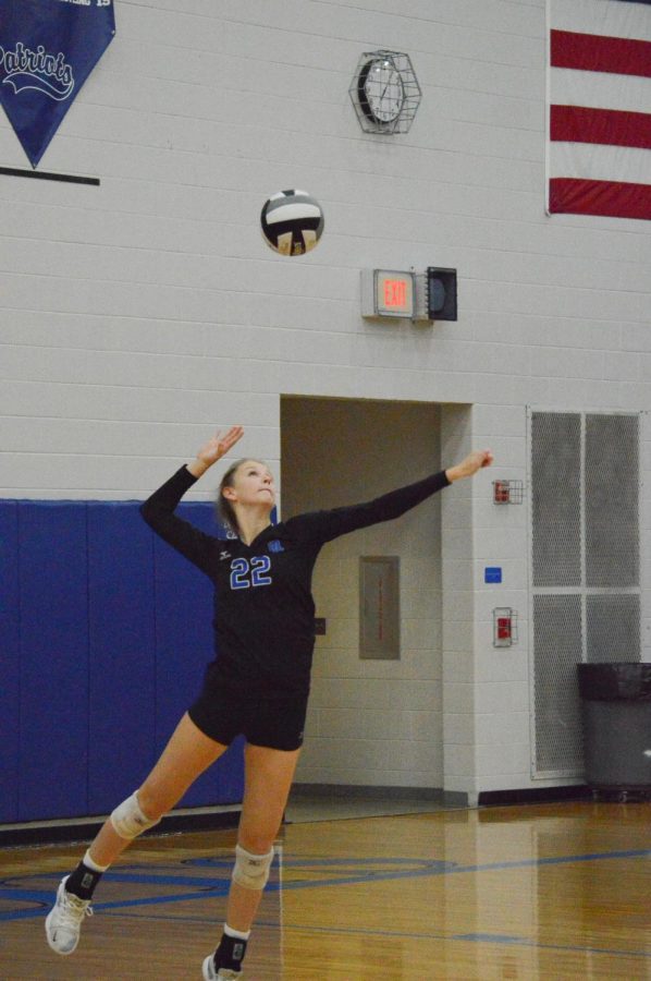 Girls varsity volleyball vs. Olentangy High School: Senior Night