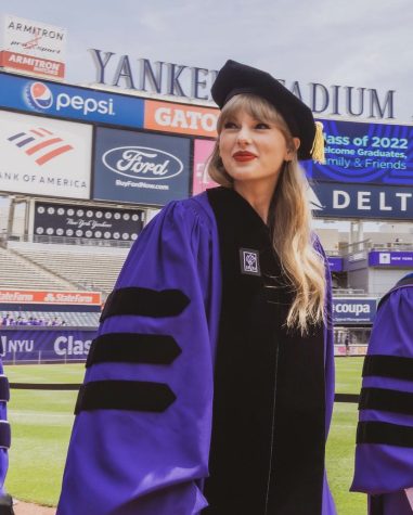 Taylor Swift Receives Honorary Doctorate