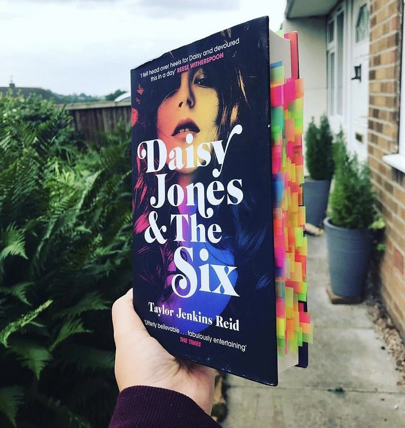 Daisy Jones and The Six Book Review