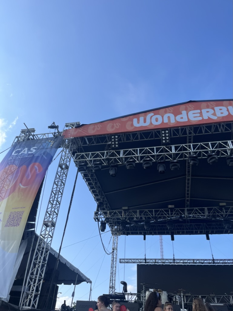 A Look Inside Wonderbus, Columbus 3-Day Music Festival