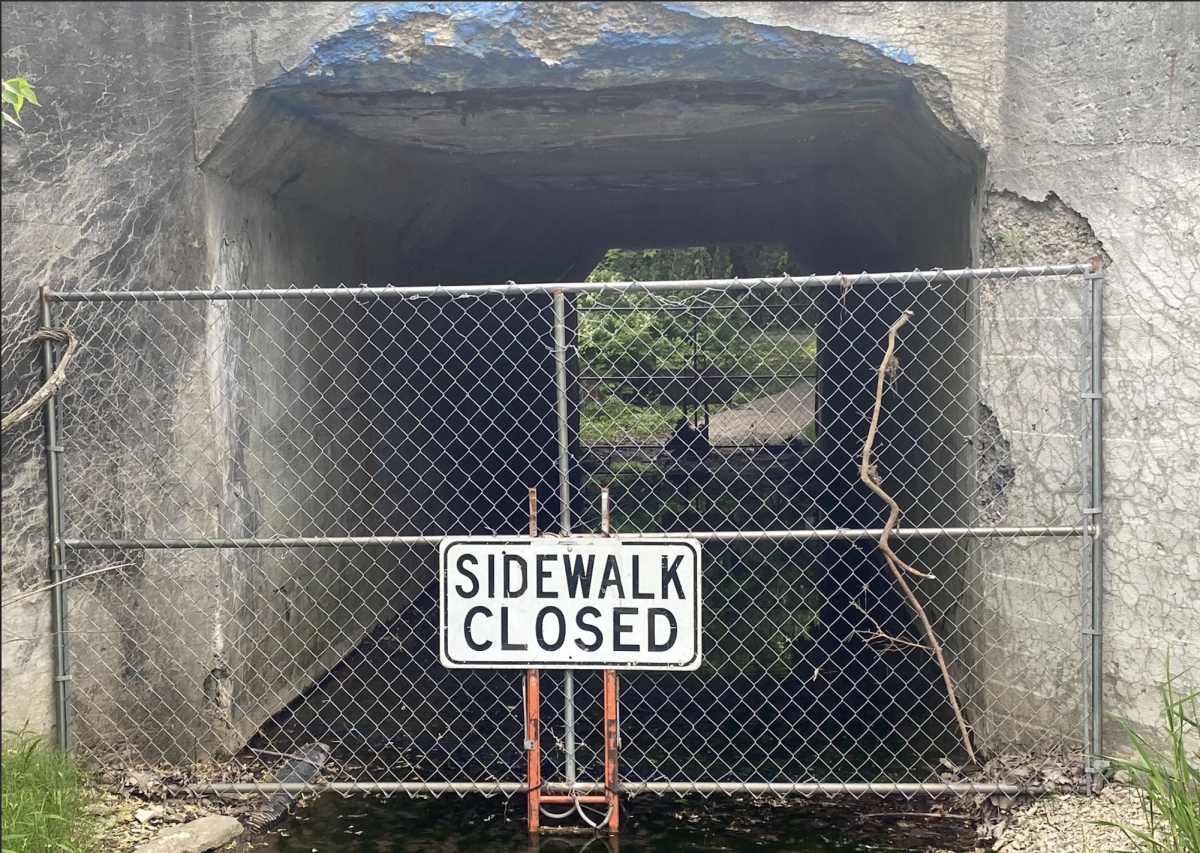 Powell Pedestrian Tunnel Frequently Closed, Needs Repairs
