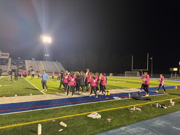 Navigation to Story: Seniors Secure the “W”: A Review of the OLHS Powderpuff Game