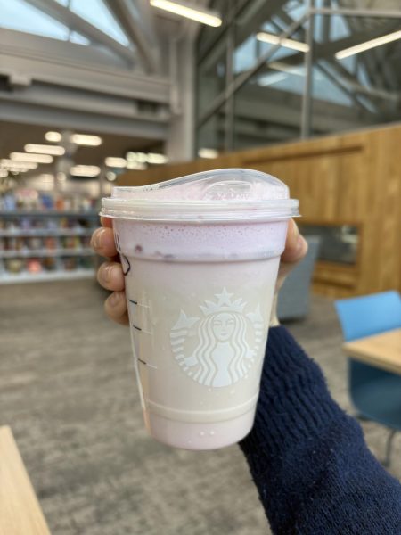 Navigation to Story: Starbucks Cherry Chai Review